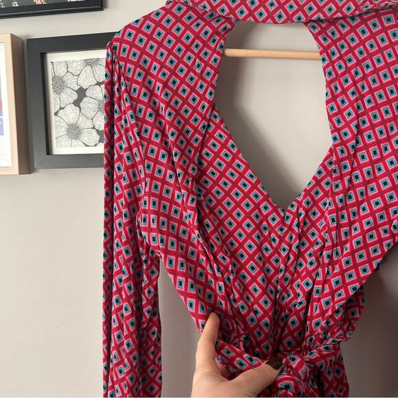 Free People It Takes Two Wrap Mini Dress Long Sleeve Geometric Print Size Large - Picture 7 of 11